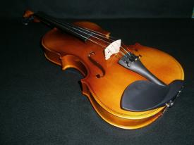 Πωλείται Βιολί - Αγορά Βιολιού (πλάγια όψη)